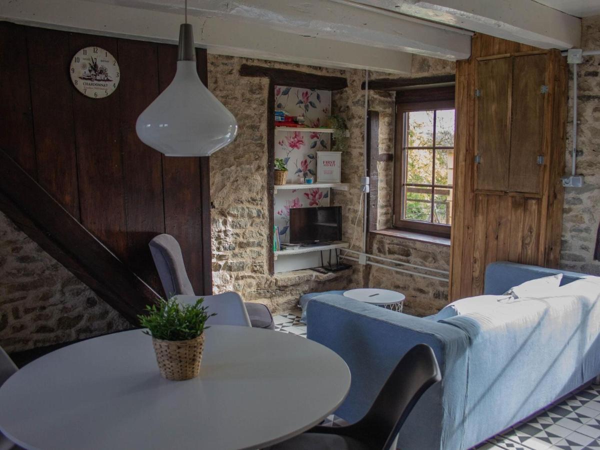 Pretty Gite With Private Pool Saint-Maurice-pres-Pionsat Luaran gambar